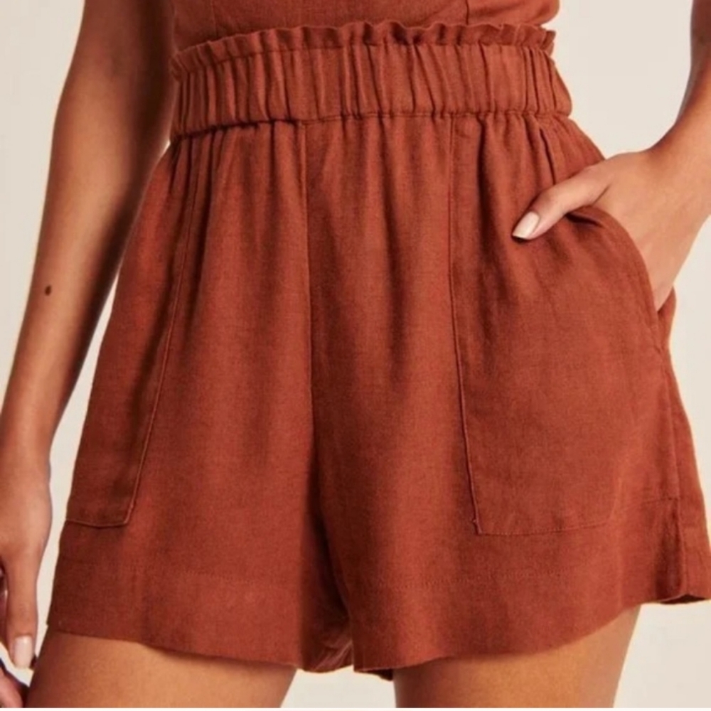 Abercrombie and Fitch Linen Blend Pull On Shorts Size Large